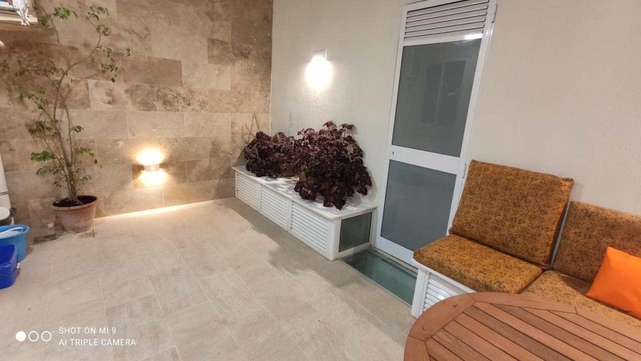 Aquamarine Sea Front Apartments - Elevated Ground Floor With Balcony And Yard Marsaskala Exterior photo